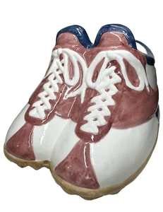 Napco Pair of Shoes Sneakers Planter Rare - Picture 1 of 4