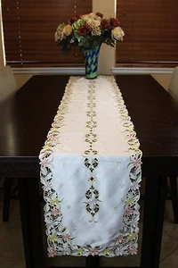 Embroidered Fabric Cutwork Floral Daisy Placemat Table Long Runner Center Piece - Picture 1 of 12