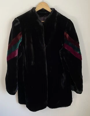 Abrigo de Colección Años 80 Felpa Negro Borg Imitación Piel Mangas a Rayas Disco Glam Mujeres Grande Foto 1 de 4