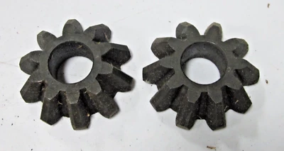 NOS Oliver 550 pair of pinion gears E654 - Image 1 of 2