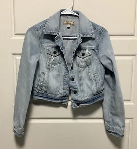 DECREE Women’s Acid Wash Distressed Cropped Blue Denim Jacket Sz S-M - Picture 1 of 5