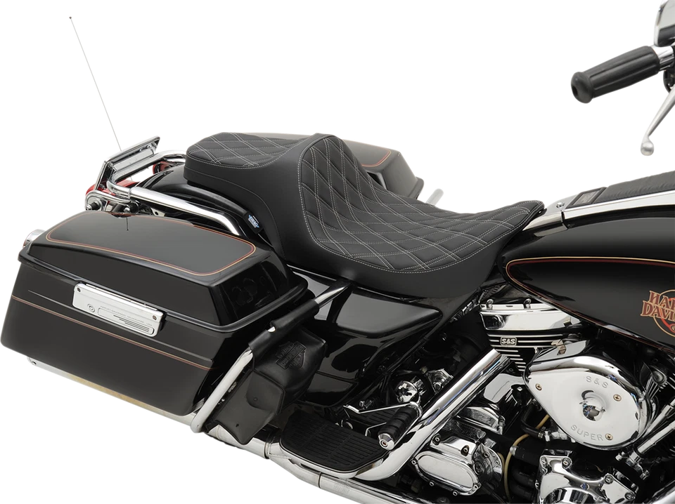 Asiento Drag Specialties Predator III 0801-1130 Foto 1 de 1