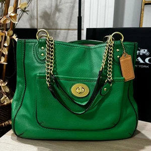 Bolso de Hombro Coach 24081 Kelly Cuero Guijarro Verde Amapola Cadena Mediana - Imagen 1 de 13