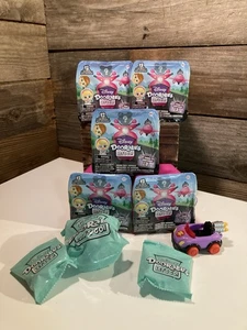 5 Disney Doorables Let’s Go Road Trip Vehicle Series 3 Blind Mystery Box New - Picture 1 of 4