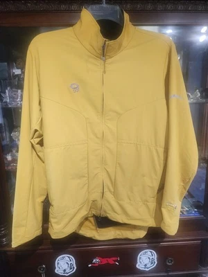 Mountain Hardwear Men's Large Zipper Running Jacket Windstopper Reflective Used - Image 1 of 4