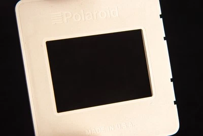 Polaroid 35mm 2x2'' Plastic Slide Mounts Caches Snap-Together 25 Count NEW V27 - Image 1 of 4