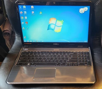 Dell Inspiron N5010 Laptop 15.6" i5-M450 8GB RAM 128GB SSD (Windows 7 64-Bit) - Image 1 of 4