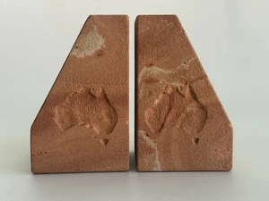 Fermalibri in arenaria australiana - Mappa intagliata dell'Australia - Design John Newland - Foto 1 di 12