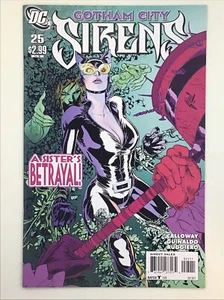 GOTHAM CITY SIRENS 25 NM catwoman poision ivy harley quinn DC comics - Picture 1 of 10