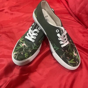 Body Glove Women's Amalfi Sneaker, Guava, Size 7 WS109 - Picture 1 of 6