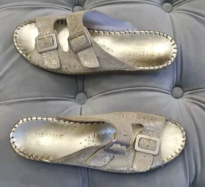 La Plume Sandals Adjustable Buckle Slide Metallic Gold Leather Womens Shoes 39 8 - Image 1 of 4