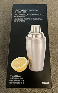 Mercer Culinary M36001 17 oz. (500ml) 18-8 Stainless Steel Cocktail Shaker - Picture 1 of 4