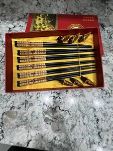Set of 6 Pairs Wooden Chopstick and Chopstick Rest Holders NIB - Picture 1 of 4