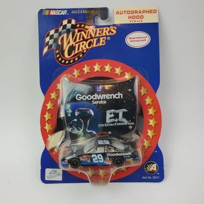 GM Goodwrench Service 2002 Kevin Harvick #29 ET The Extra Terrestrial Blue Hood - Image 1 of 4