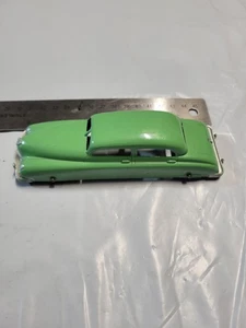 Vintage Tootsietoy Diecast Toy Car 1940's Midgetoy - Picture 1 of 5