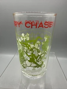 Vintage 1974 Warner Bros Bugs Bunny Jelly Juice Glass Leads A Merry Chase 4.25" - Picture 1 of 8
