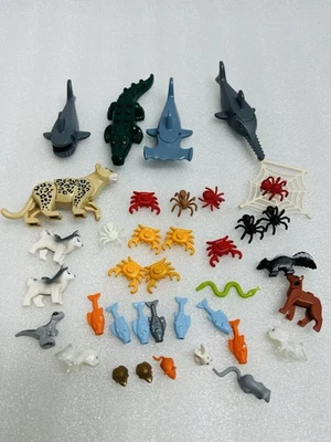 Lote Aleatorio Lego Animales Minifiguras Perro Tiburón Caimán Araña Etc Foto 1 de 4