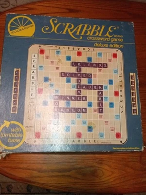 Vintage 1977 Scrabble Deluxe Edition Turntable Complete - Selchow & Righter USA - Image 1 of 4