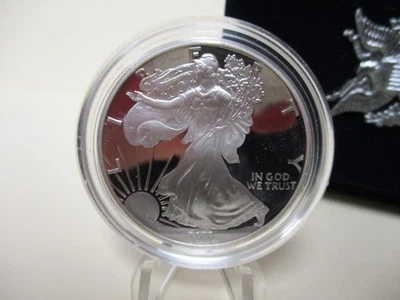 1994  SILVER AMERICAN EAGLE PROOF ONE DOLLAR - Image 1 of 3