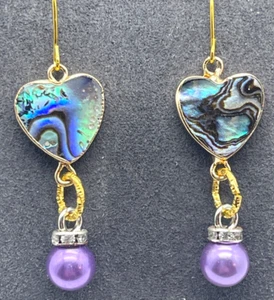 Earrings Gold Tone 2-Sides Abalone Hearts w/Lavender Pearl Drop = 2" - Picture 1 of 5