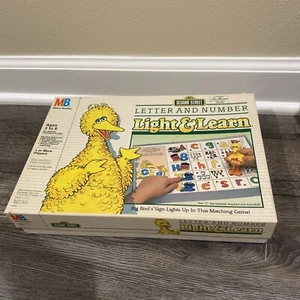 Milton Bradley Sesame Street Letter & Number Light & Learn VTG 1986 tested NICE - Picture 1 of 2
