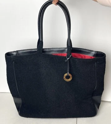Bolso de Mano Givenchy Parfums Grande Negro Lana e Imitación Cuero Forro Rojo Foto 1 de 4