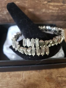 Avon Diamondesque Flex Bracelet - Picture 1 of 10