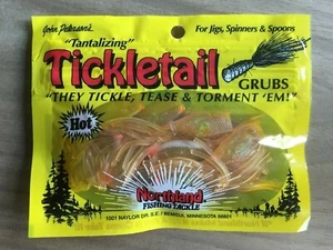 Northland Tackle - Grupos de cola de cosquilleo - naranja con escamas negras - mediano - Imagen 1 de 2