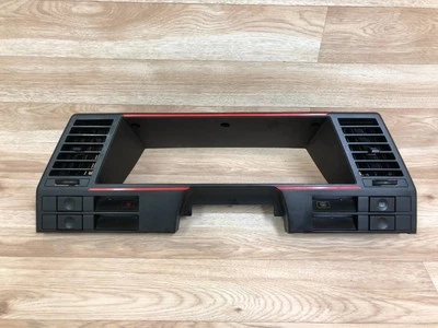 CUBIERTA MARCO BISEL ENVOLVENTE VELOCÍMETRO RACIMO DELANTERO NISSAN OEM SENTRA 87-90 Foto 1 de 4