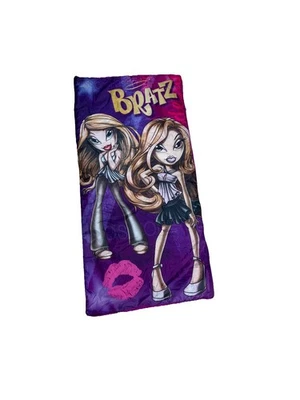 Saco de dormir para muñecas Bratz púrpura/rosa manta con cremallera Y2K fresco saco de dormir de colección Foto 1 de 4