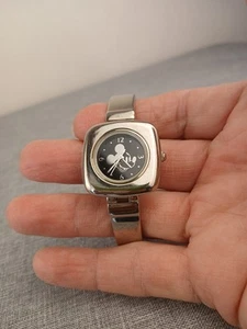 Disney Time Works Mickey Mouse Water Resistant Stainless Quartz Needs Battery - Bild 1 von 7