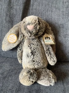 Jellycat Special Edition Cottontail Bashful Bunny - NWT - Picture 1 of 4