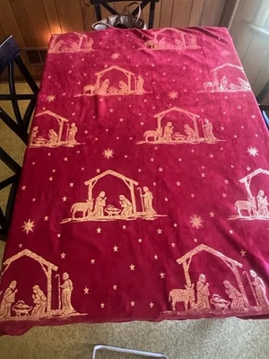 Adirondack By Berkshire Mantas Belén Rojo Y Dorado Peluche Tiro Foto 1 de 4