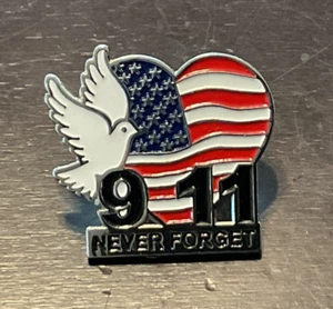 911 Never Forget Lapel Pin Or Tie Tack US Sept 11th VINTAGE - Picture 1 of 2