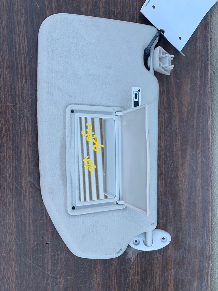 Parasol derecho Ford Ecosport 18 19 Foto 1 de 3