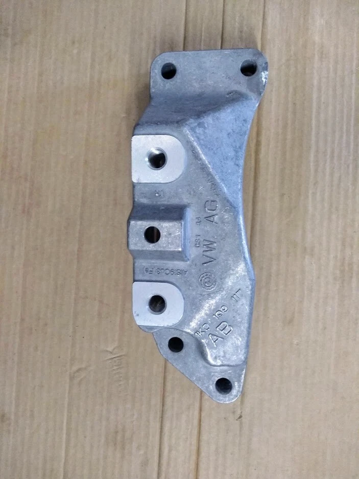 Soporte de montaje de caja de cambios genuino VW 1K0199117AB para Mk5 Golf AUDI A3 SEAT Altea Foto 1 de 1
