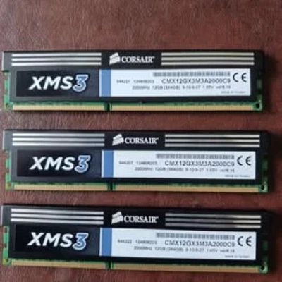 Corsair XMS3 2000 Mhz Dual Channel DDR3 Memory (4 GB) - Image 1 of 3