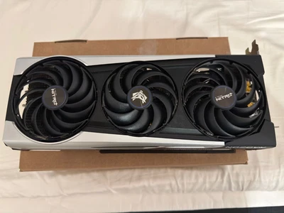 Sapphire: AMD Radeon RX 6800 Nitro+ 16GB GPU Gaming Grafikkarte GDDR6 - Bild 1 von 4