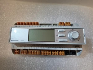 Controller Siemens POL687.70/MCQ MicroTech III MT3006 con HMI-M Daikin integrato - Foto 1 di 9
