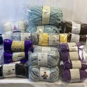 23 Skeins of Yarn Bee Yarn Various Types & Colors - Picture 1 of 8