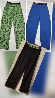 Lotes de 3 calças de pijama masculinas tamanho 10/12 Minecraft e Spiderman - Imagem 1 de 4