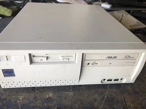 VINTAGE LAUFWERKE NORTHWEST INTEL CELERON 2,4 GHZ DESKTOP COMPUTER  - Bild 1 von 5