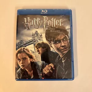 Harry Potter and the Deathly Hallows: Part 1 (Blu-ray, 2010) - Picture 1 of 1