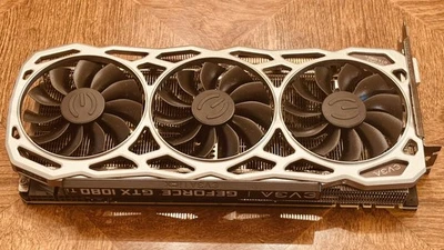 Tarjeta de gráficos EVGA GeForce GTX 1080 Ti FTW3 para juegos 11 GB GDDR5X - excelente estado Foto 1 de 4