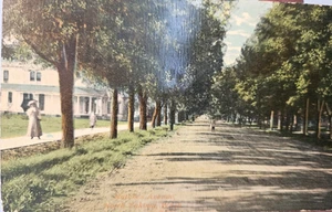 Natches Avenue North Yakima Postcard - Picture 1 of 2
