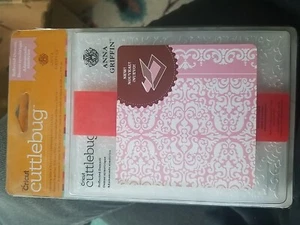Cricut cuddlebug Embossing Folder Anna Griffin Reflected Damask - Picture 1 of 3