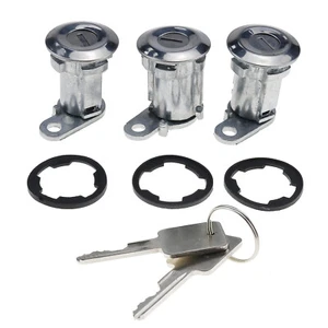 Set Of 3 Door Lock Cylinders With Keys 8122874K3 For Jeep Wrangler YJ - Picture 1 of 5
