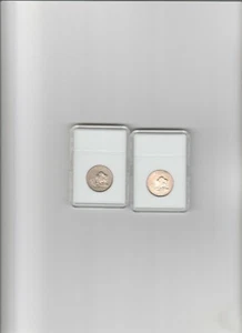 2-2005 P Oregon STATE QUARTER In acrylic holders - Picture 1 of 4