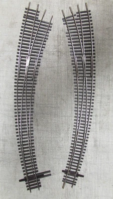 2 SHINOHARA NICKLE/SILVER #7 CURVED SWITCH TURNOUTS CODE 83 HO SCALE (LOT 263) - Image 1 of 2