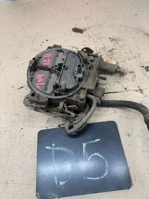 Chevrolet K10 C10 MALIBU K5 BLAZER ROCHESTER 4BBL BARREL CARBURETOR CORE 7041211 - Image 1 of 4